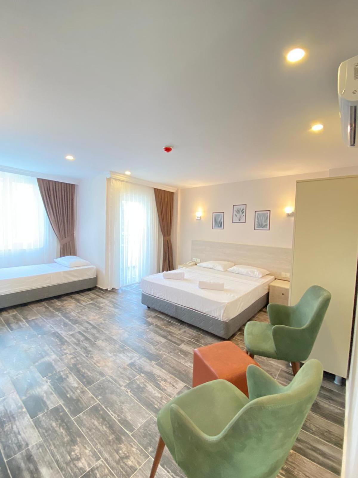 Dream Town Hotel&Restaurant Кемер Екстериор снимка