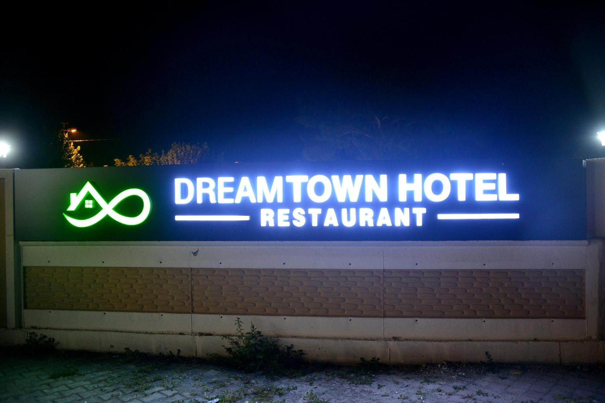 Dream Town Hotel&Restaurant Кемер Екстериор снимка